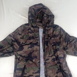 Forever 21 Mens Camo Windbreaker